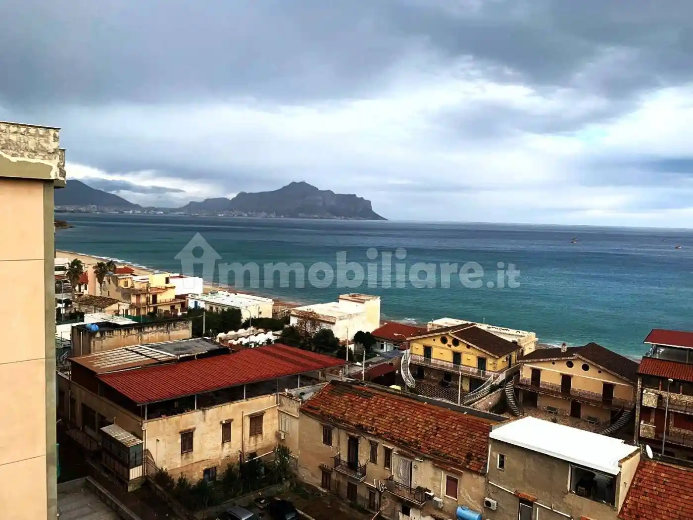 Appartamento in vendita a Palermo