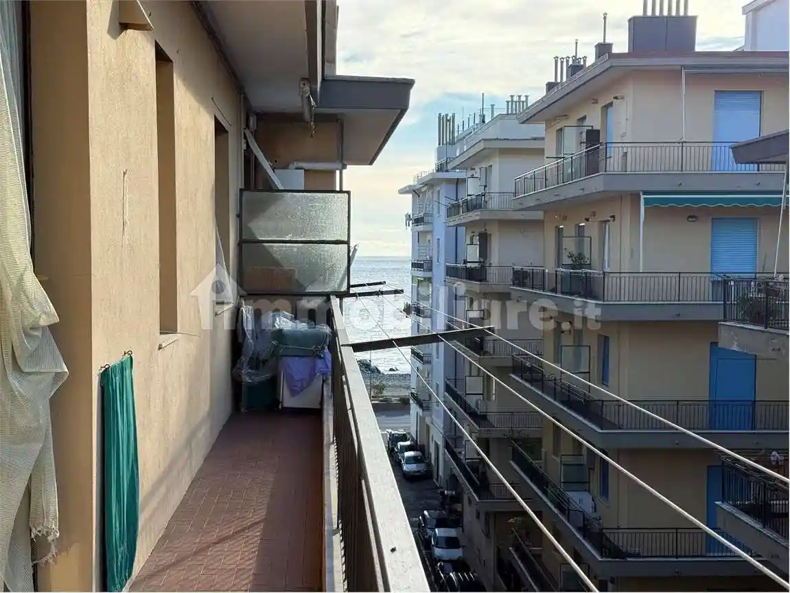 Appartamento in vendita a Cogoleto