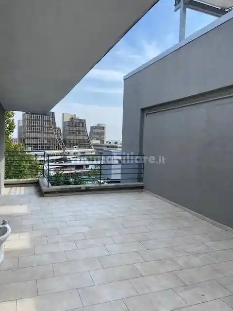 Appartamento in vendita a Modena