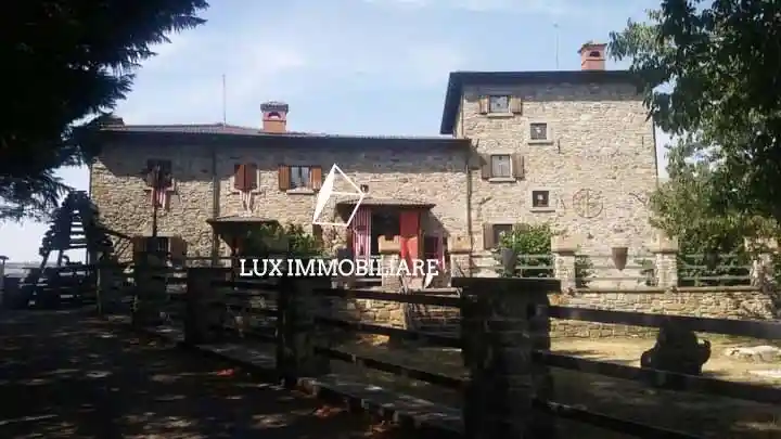 Rustico - Casale in vendita a Montefiorino