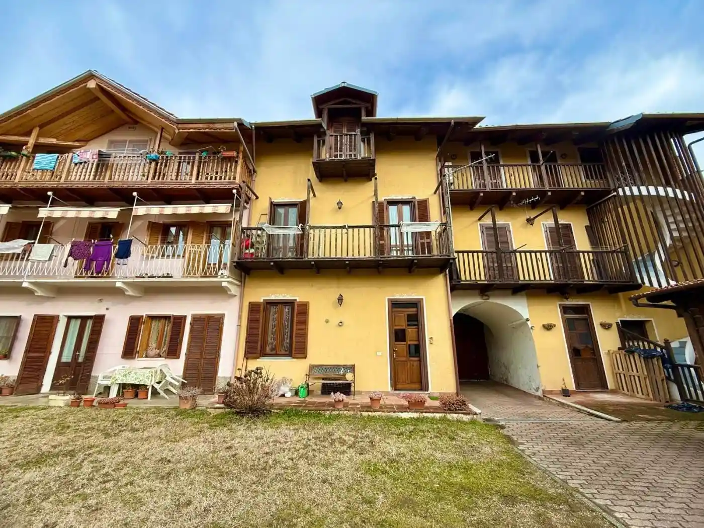 Casa indipendente in vendita a Grosso