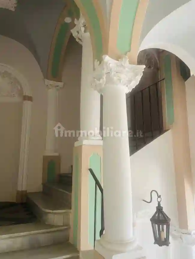 Palazzo - Edificio - foto 2