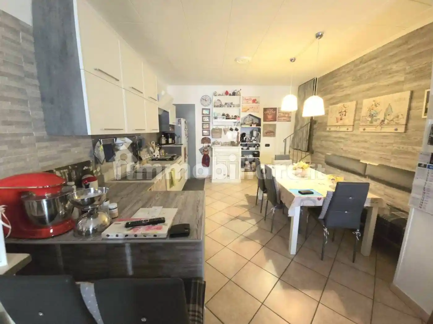 Appartamento in vendita a Santeramo in Colle