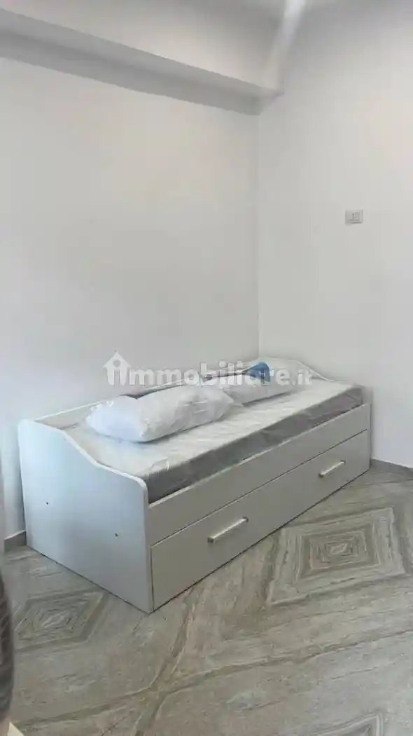 Appartamento in affitto a Napoli