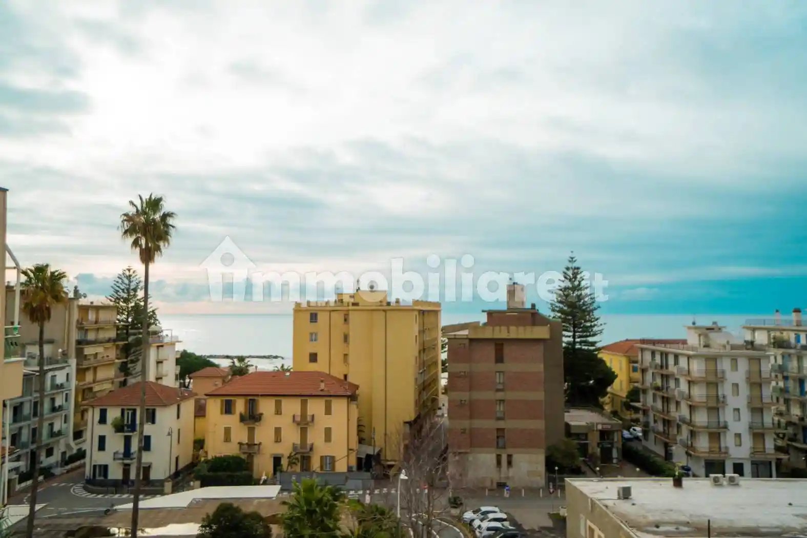 Appartamento in vendita a Taggia