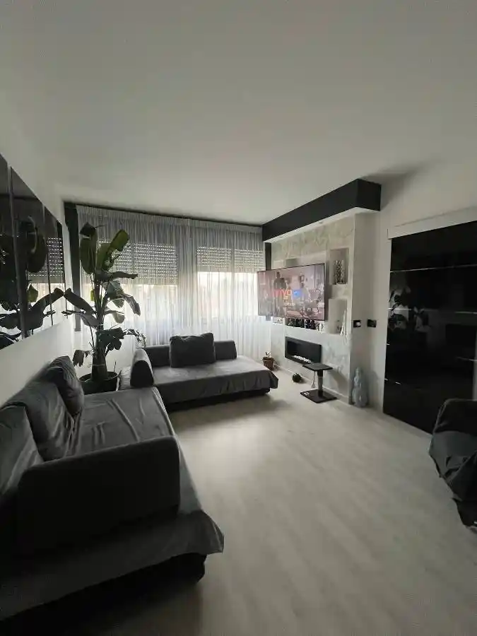 Appartamento in vendita a Reggio Emilia