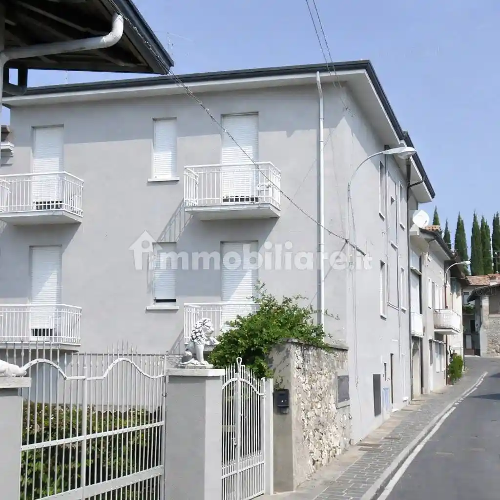 Appartamento in affitto a Pozzolengo
