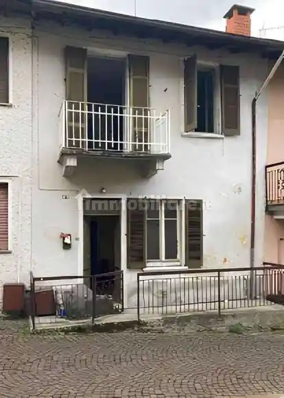 Appartamento in vendita a Taino