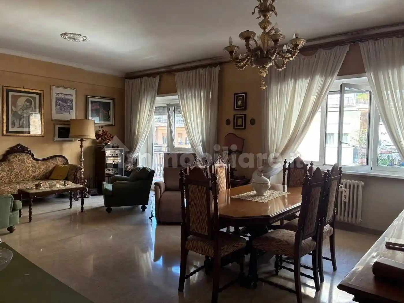 Appartamento in vendita a Roma