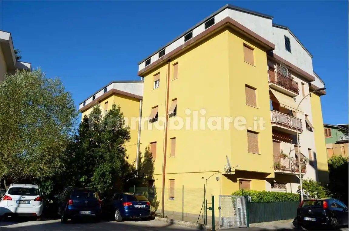 Appartamento in vendita a Falconara Marittima