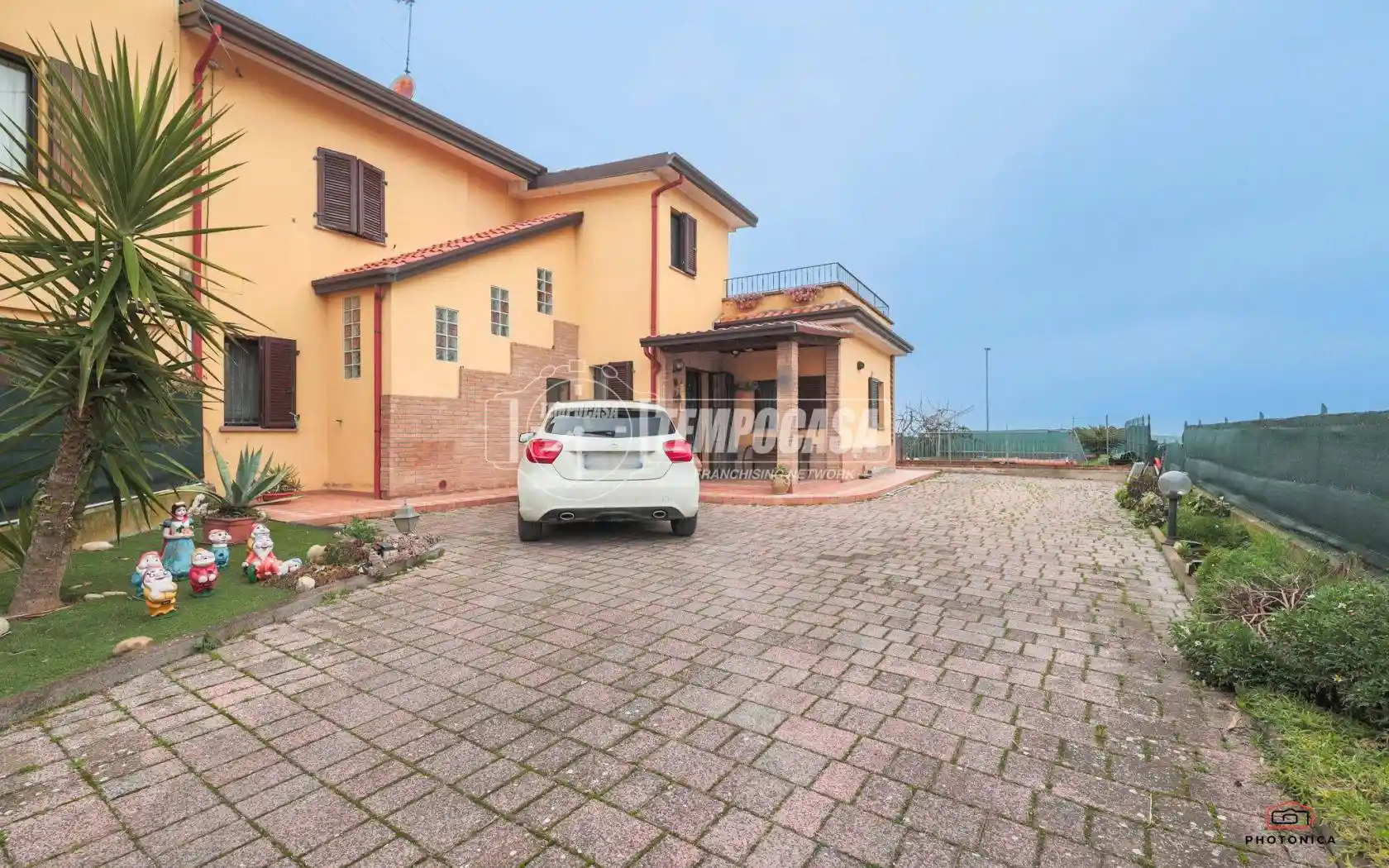 Casa indipendente in vendita a San Clemente