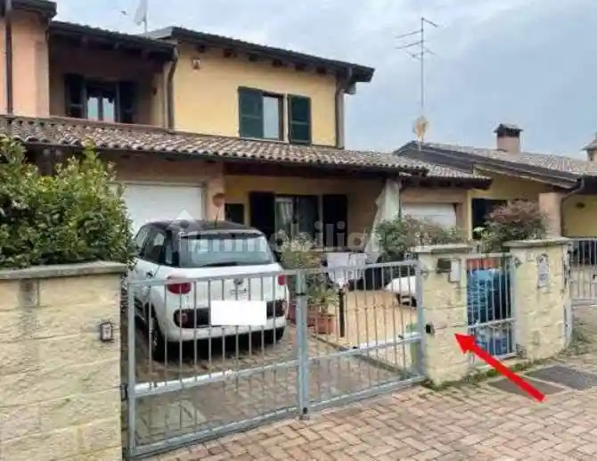 Villetta a schiera in vendita a Podenzano