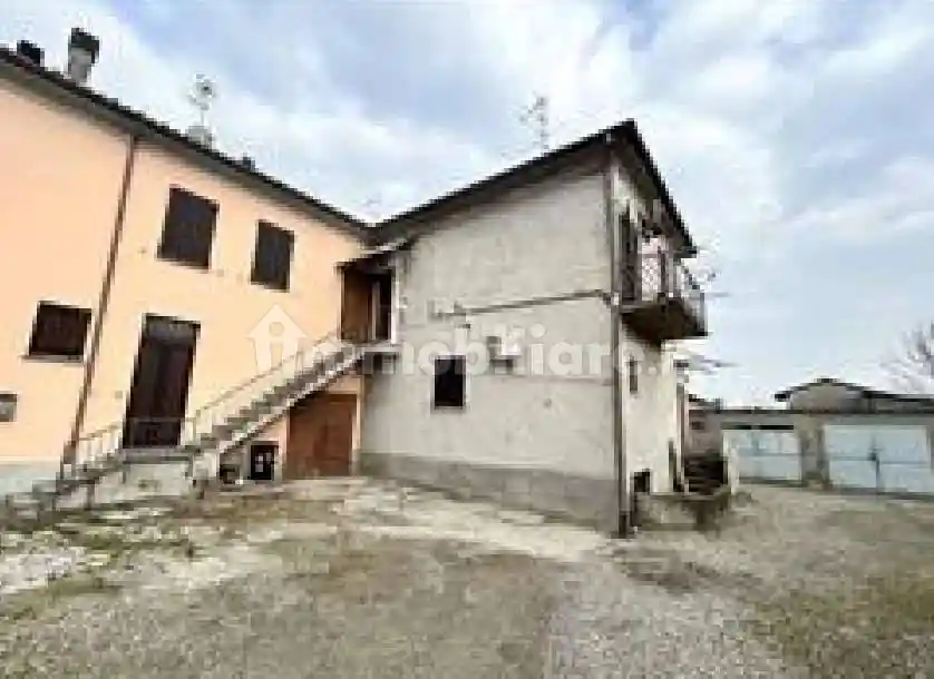 Appartamento in vendita a Monticelli d'Ongina