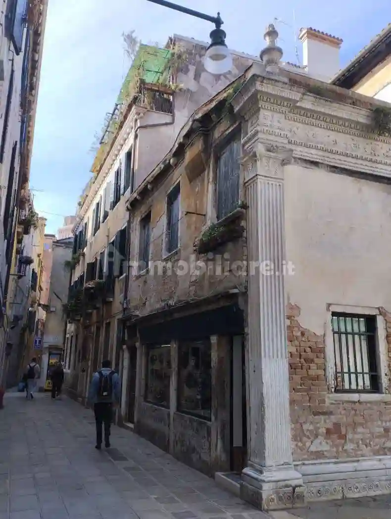 Palazzo - Edificio - foto 2