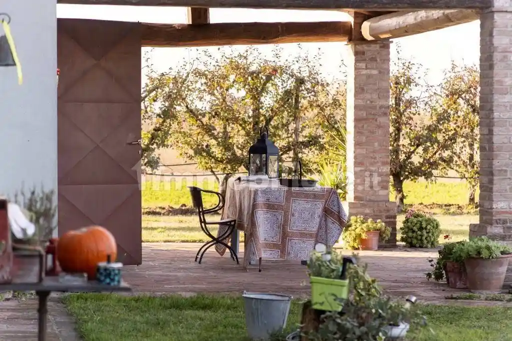 Rustico - Casale in vendita a Castelfranco Emilia