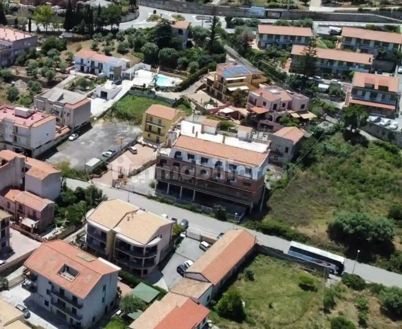 Palazzo - Edificio in vendita a Cefalù