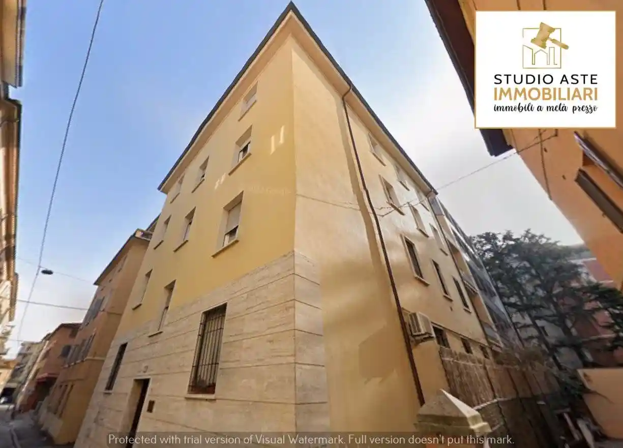 Appartamento in vendita a Bologna