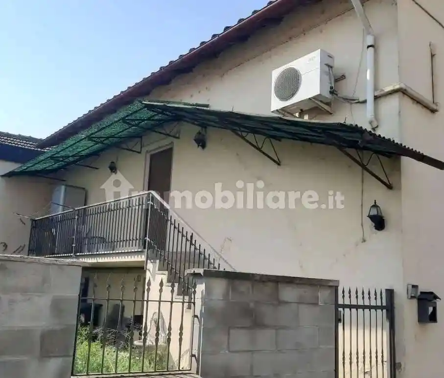 Appartamento in vendita a Gambolò