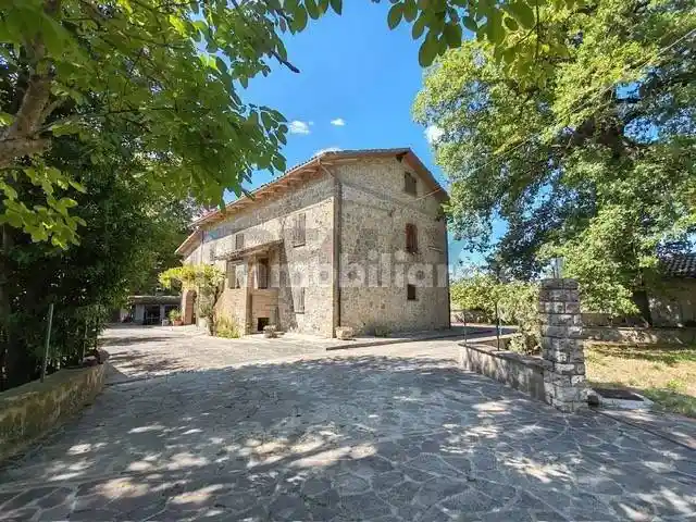 Villa in vendita a Avigliano Umbro