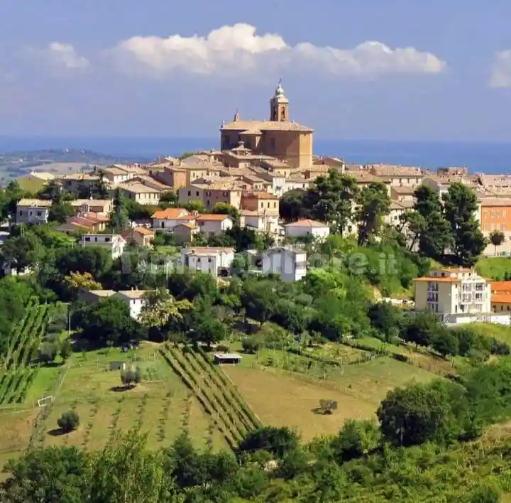 Appartamento in vendita a Ostra