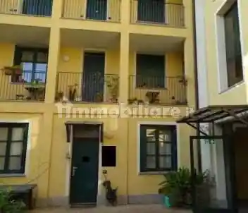 Appartamento in vendita a Cairate