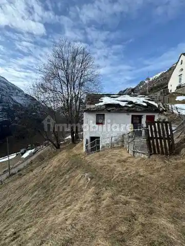 Rustico - Casale in vendita a Trasquera
