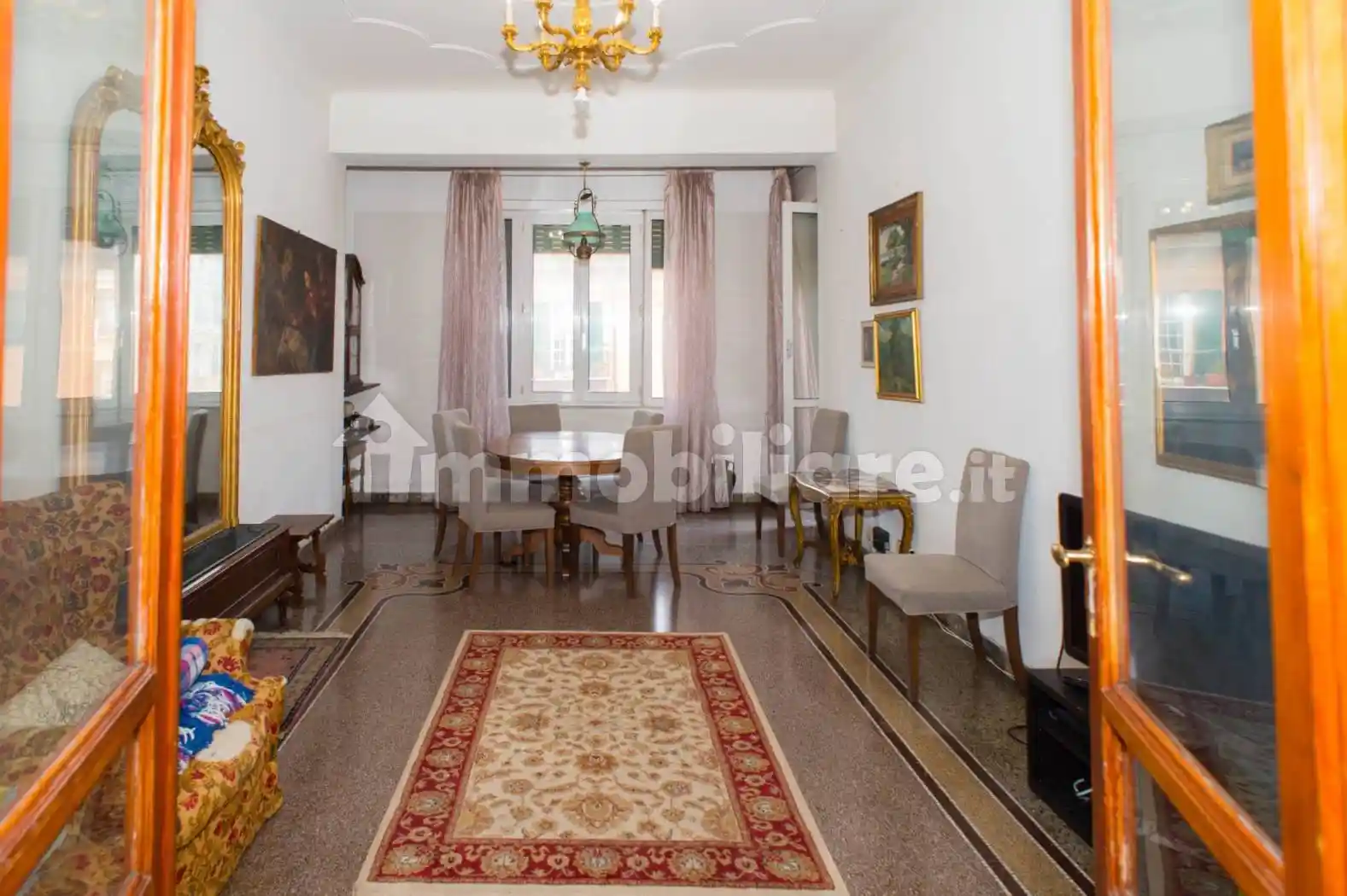 Appartamento in vendita a Genova