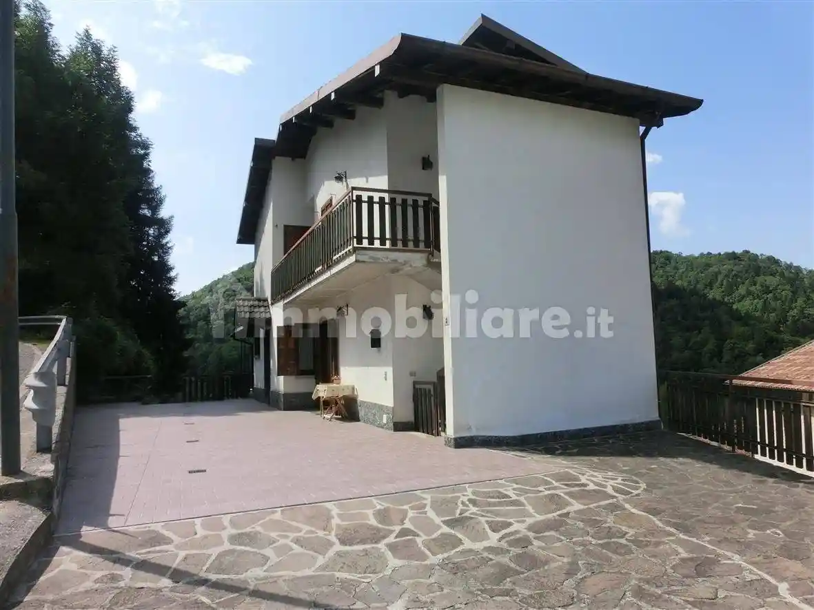 Appartamento in vendita a Cornalba