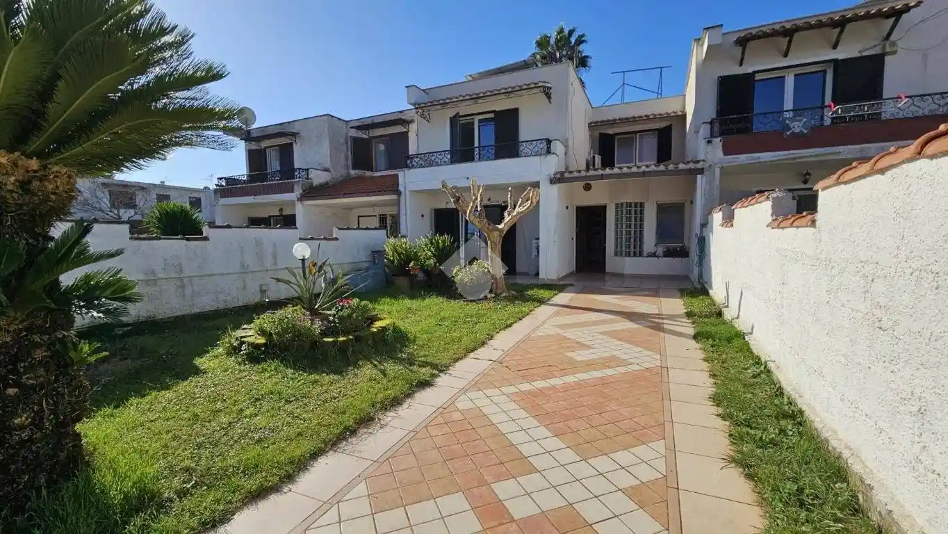 Villetta a schiera in vendita a Latina