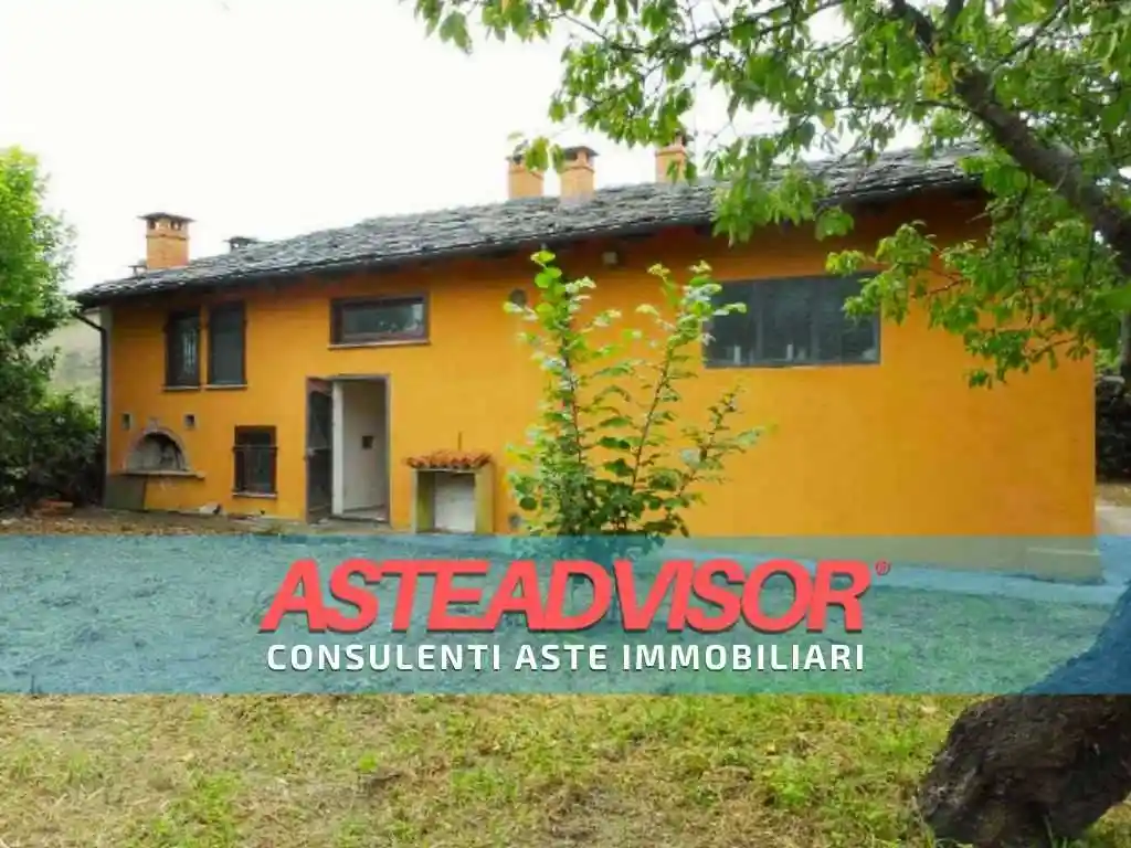 Casa indipendente in vendita a Cavour