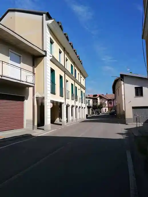 Appartamento in vendita a Cairate