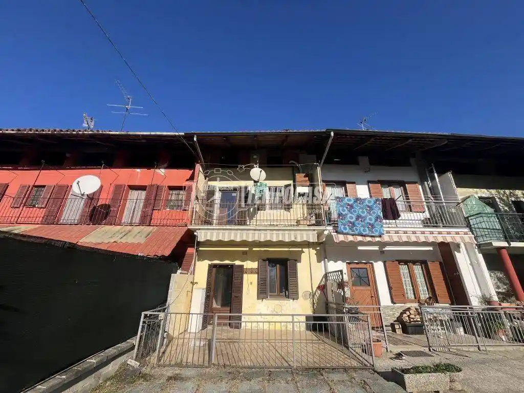 Casa indipendente in vendita a Castellamonte