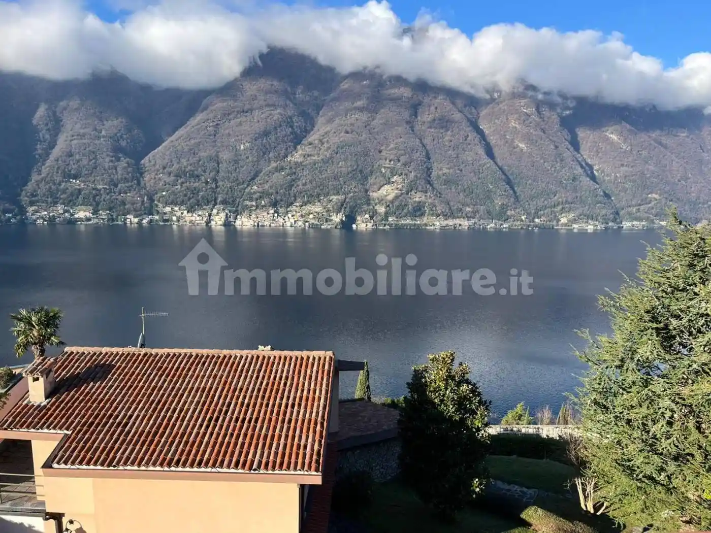 Appartamento in vendita a Nesso