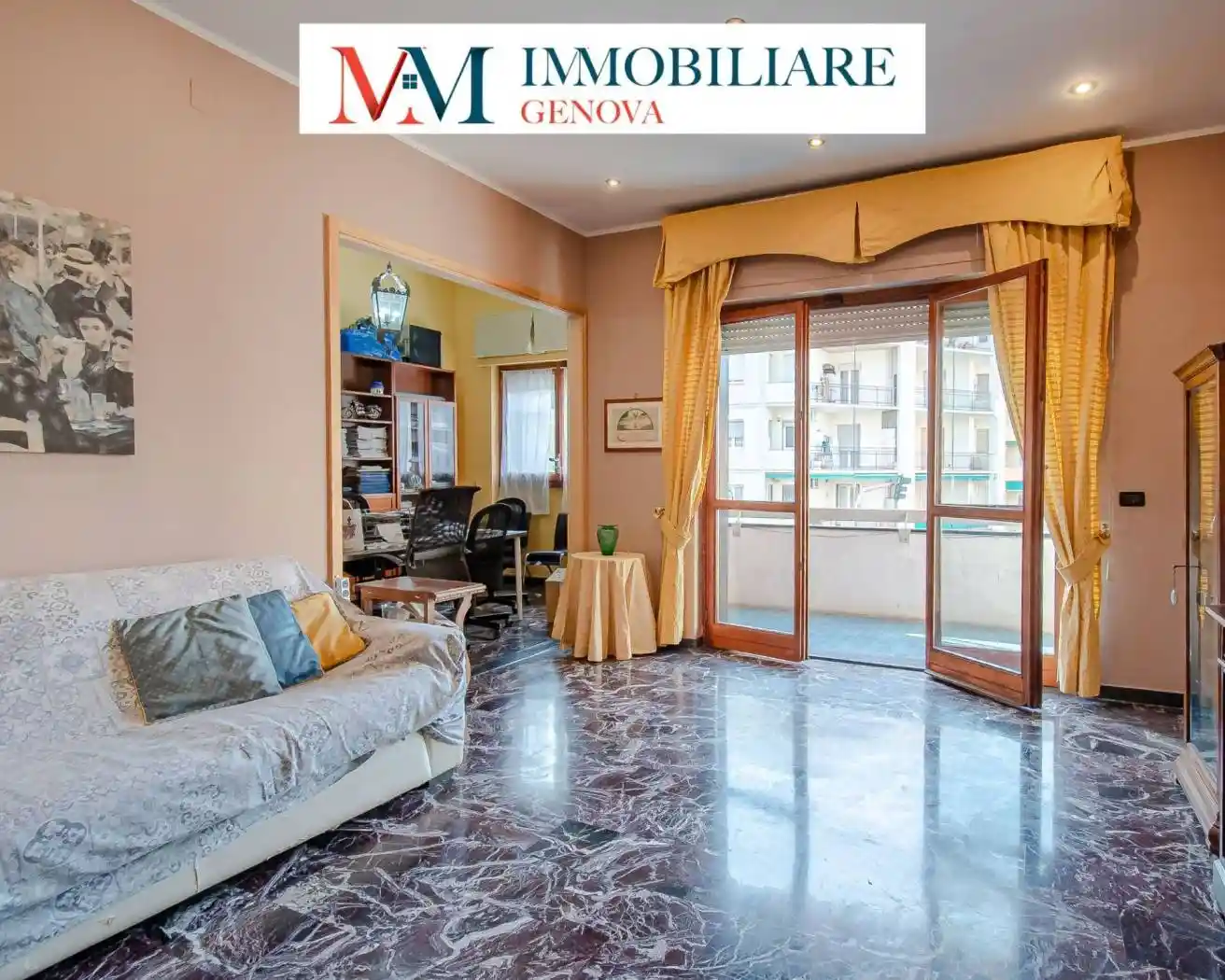 Appartamento in vendita a Genova