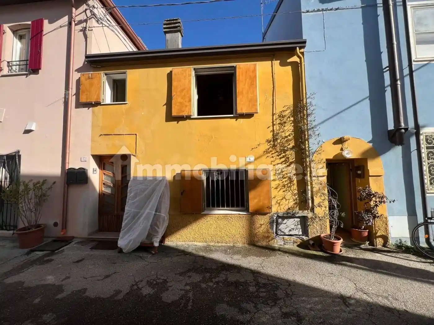 Casa indipendente in vendita a Rimini