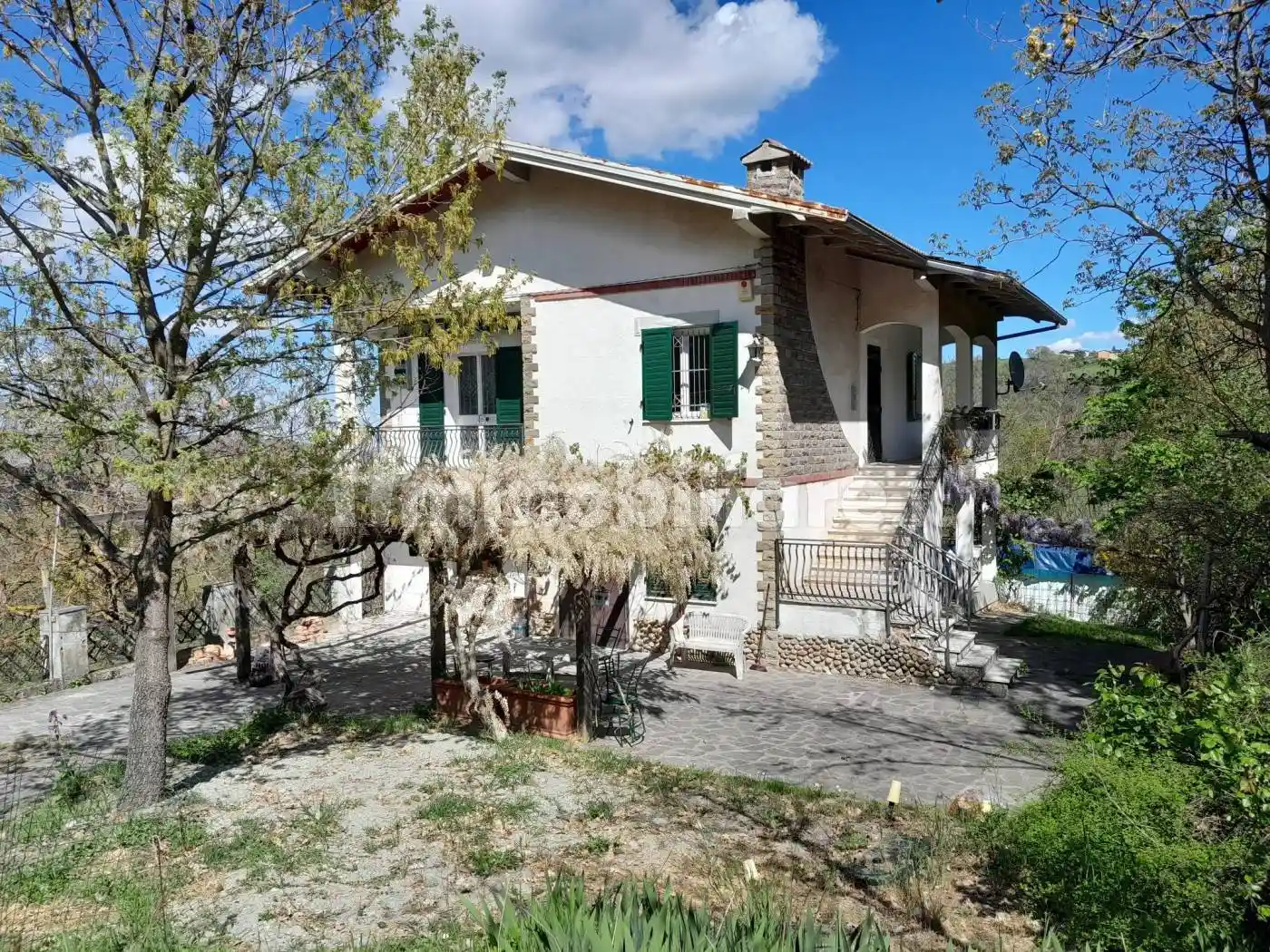 Villa in vendita a Serramazzoni