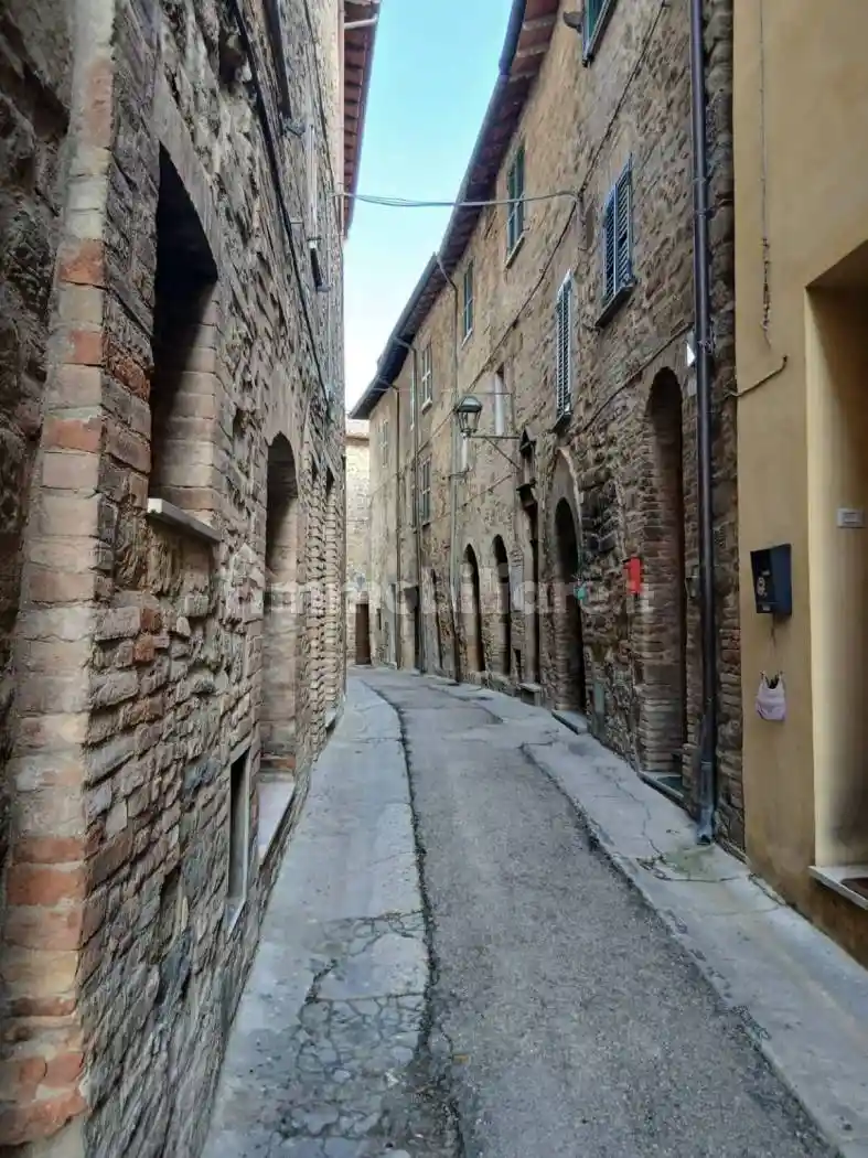 Casa indipendente in vendita a Bettona