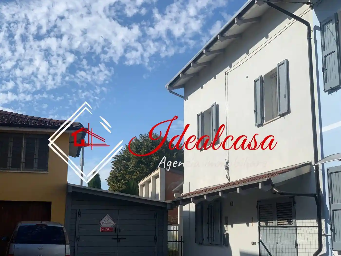 Villa in vendita a Novellara