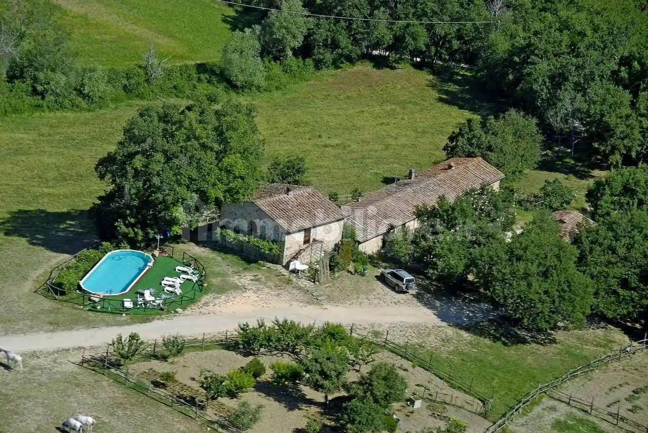 Rustico - Casale in vendita a Casole d'Elsa