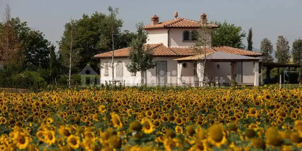 Villa in vendita a Cortona
