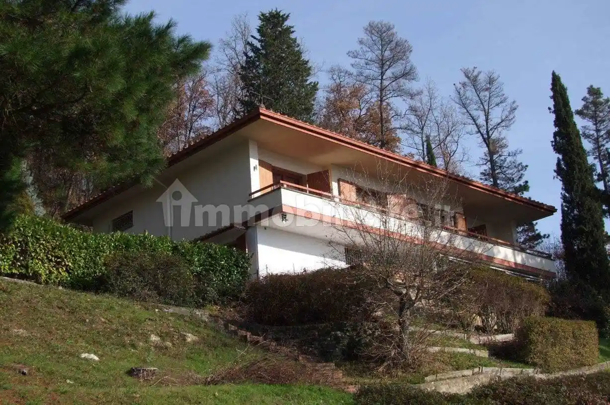 Villa in vendita a Dicomano