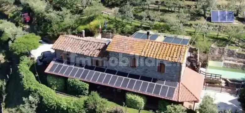 Rustico - Casale in vendita a Lamporecchio