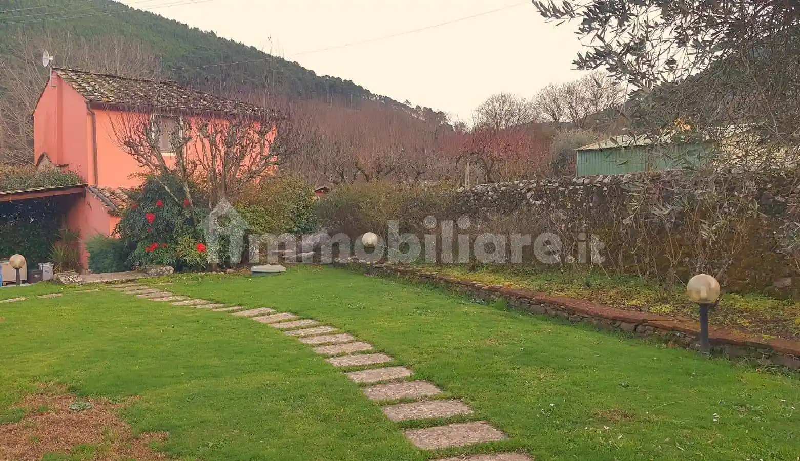 Rustico - Casale in vendita a Capannori