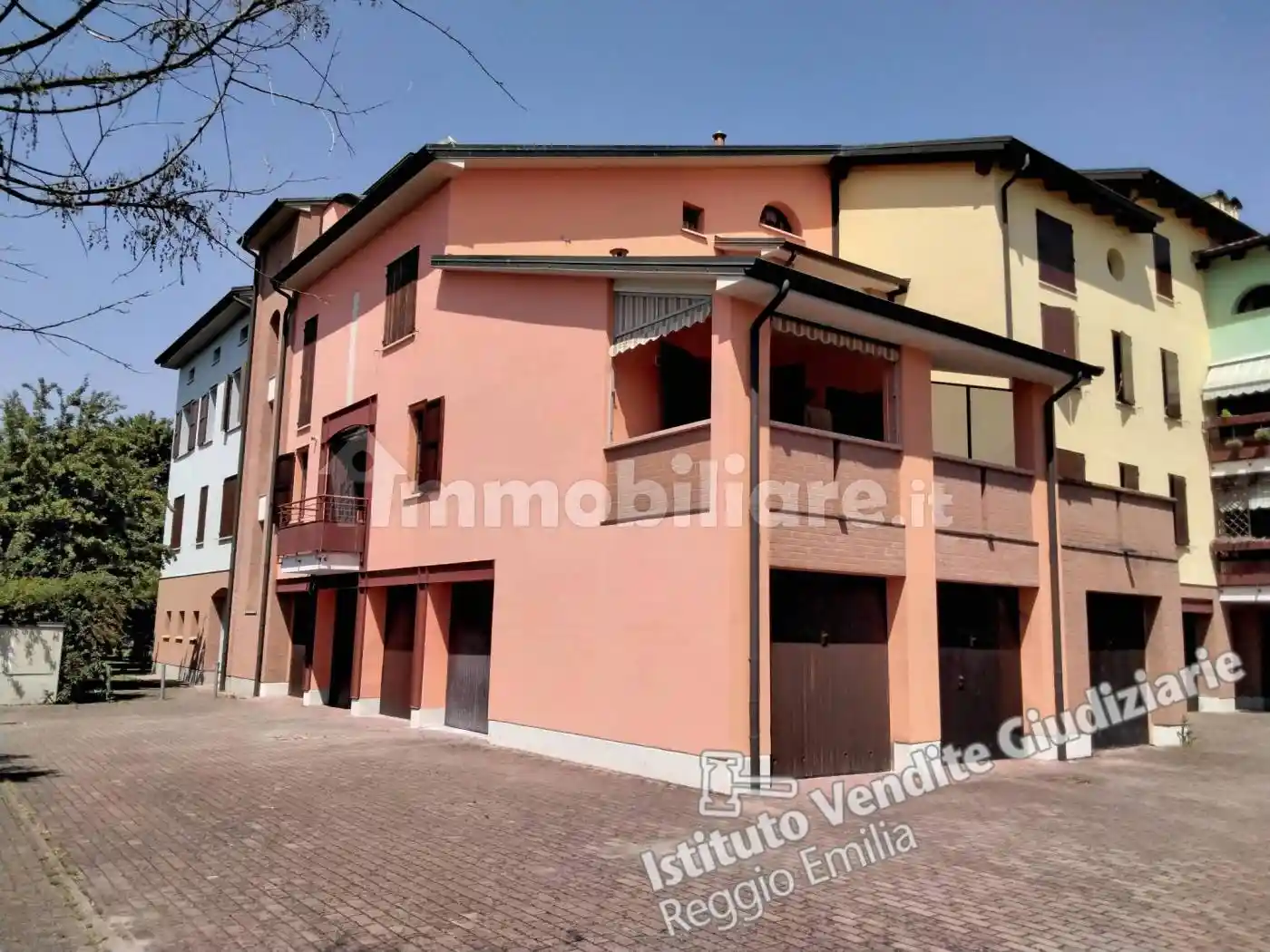 Appartamento in vendita a Bagnolo in Piano