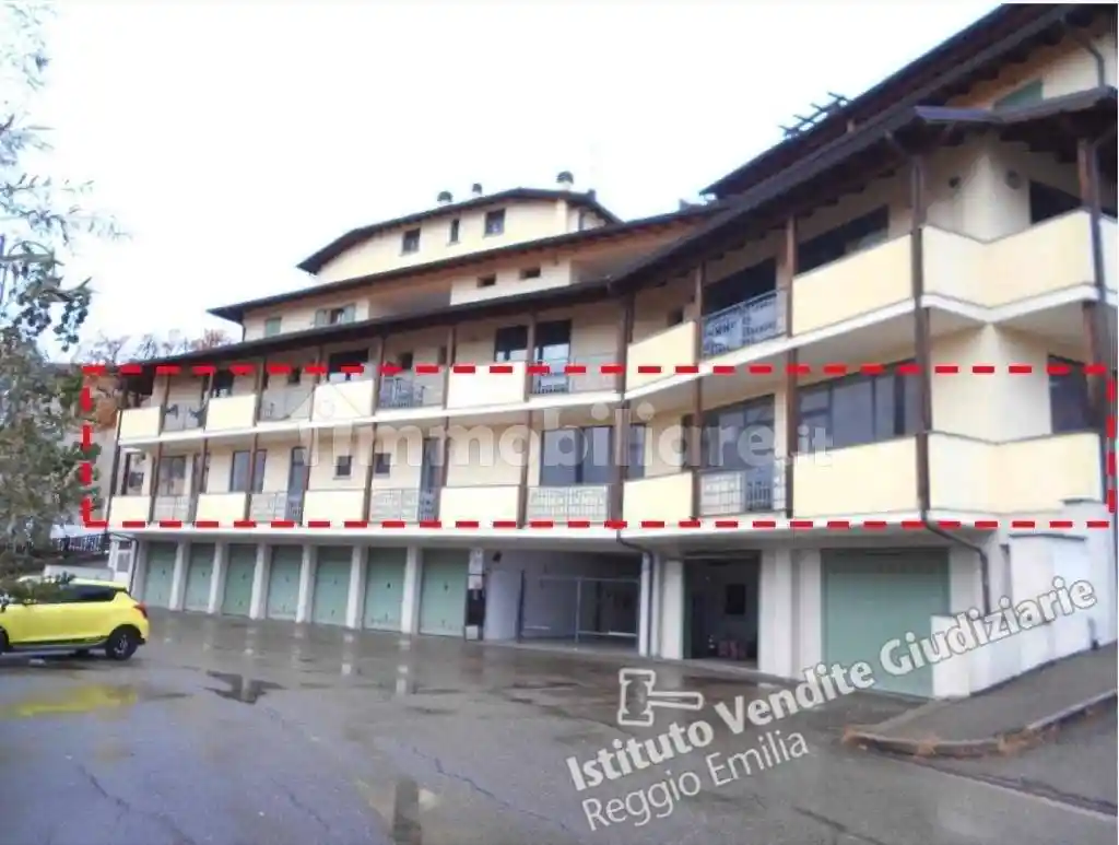 Palazzo - Stabile in vendita a Villa Minozzo