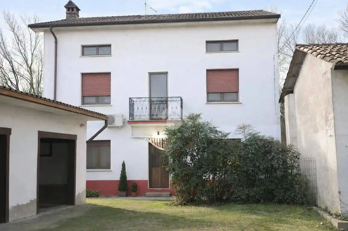 Casa indipendente in vendita a Pizzighettone