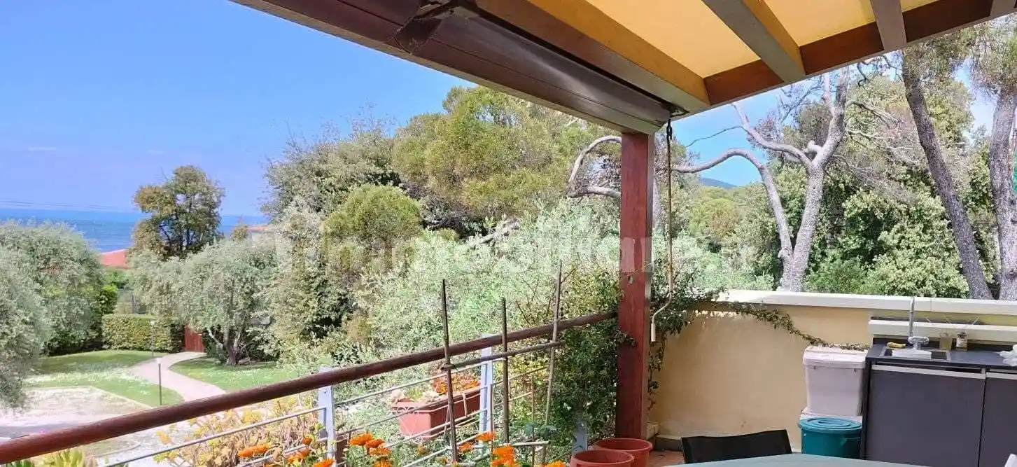 Appartamento in vendita a Livorno