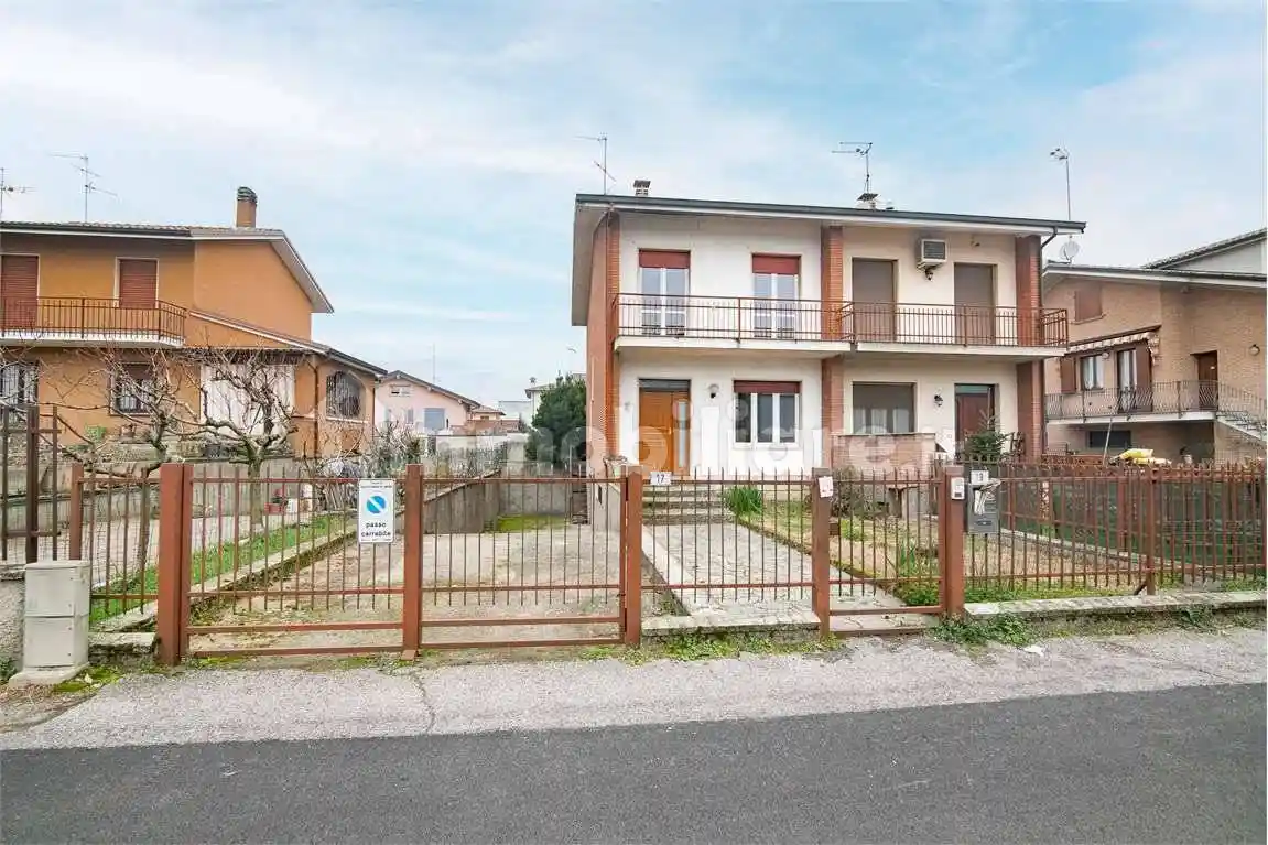 Villa in vendita a San Colombano al Lambro