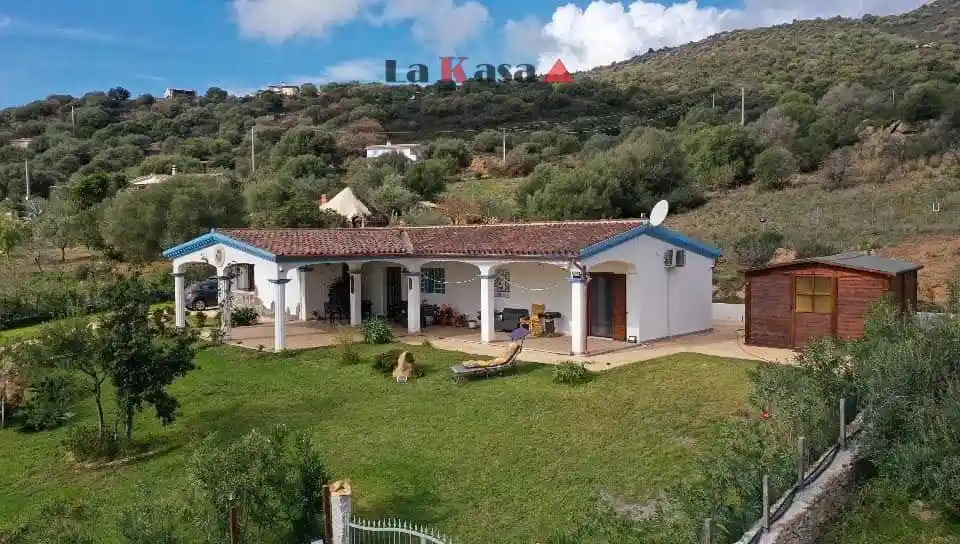 Villa in vendita a Torpè