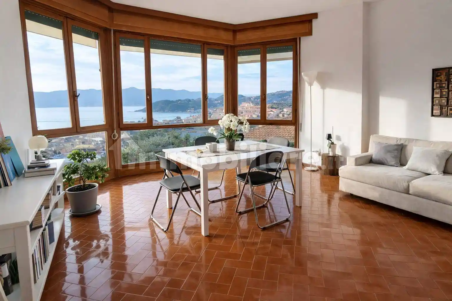 Appartamento in vendita a Lerici